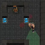 En top-down visning af en karakter med en lyskegle, der bevæger sig gennem en mørk, flisebelagt gang med blå sten og en modstander indenfor en firkantet murkonstruktion
