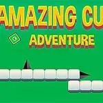Grøn baggrund med teksten AMAZING CUBE ADVENTURE i gule bogstaver og hvide kuber på en platform med sorte pigge