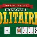 Grøn baggrund med teksten Best Classic Freecell Solitaire og kortspilillustrationer nedenfor