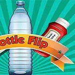 En vandflaske i midten med en mælkekarton til venstre og en ketchupflaske til højre, omgivet af en banner med teksten Bottle Flip mod en stribet baggrund