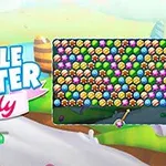 Farverigt spilinterface med bobler i forskellige mønstre og logoet Bubble Shooter Candy