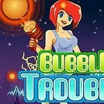 Tegneseriefigur med rødt hår i blå kjole, der holder en lysende stav, omgivet af elektriske gnister og tekst Bubble Trouble foran en lilla nattehimmel