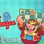 En tegneseriekonge med krone og rød kappe smiler bredt foran et skakbræt med blå brikker, omgivet af teksten Chess Challenges og en borg i baggrunden