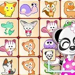 Tegning af forskellige søde dyr på spillebrikker og en smilende panda i pink forklæde