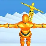 To orange robotlignende figurer står med strakte arme på en hvid trappe med blå baggrund