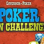 Tekst med ordene POKER WIN CHALLENGE i blå og grøn skrift på en rød baggrund med pokerchips i forskellige farver nederst