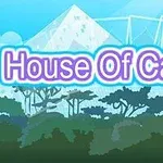Tekst House Of Cards i lilla og blå skrift med en baggrund af træer og et hus af kort samt blå himmel