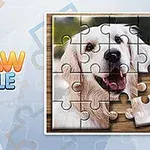 En puslespilsplade med et billede af en glad hund i gang med at blive samlet, og teksten Jigsaw Puzzle ved siden af