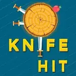 En træskive med knive stukket ind og et æble, samt gul tekst