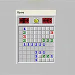 Et gitter med blå og grønne tal, en smilende gul smiley og digital rød timer på en grå baggrund