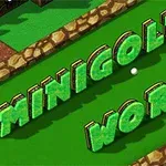 Tredimensionelle grønne bogstaver, der staver MINIGOLF WORLD på en golfbane med en lille hvid bold