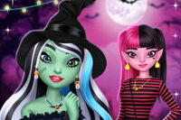 Træd ind i Monster High og klæd karakterer i uhyggeligt smarte outfits