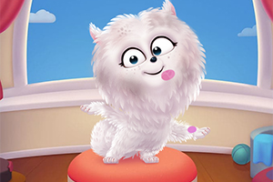 Tegnet hvid, fluffy hund med store øjne, der sidder på en skammel indendørs med legetøj i baggrunden