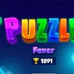 Farverige bogstaver, der staver Puzzle med ordene Fever og en trofæikon med tallet 1891 mod en mørk baggrund med hexagoner