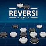 Sort-hvide brikker på et blåt gitterspilbræt med teksten REVERSI MANIA på en blå baggrund