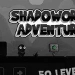 Skyggeagtig scene med en karakter ved en pil og teksten Shadoworld Adventure i mørke nuancer