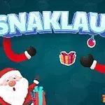 Julemanden med en sæk gaver, strakte arme, et juletræ og farverige gaver, med teksten SNAKLAUS øverst