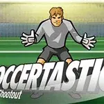En tegneserieillustration af en målmand på grønsværen foran et fodboldmål med teksten Soccertastic og en fodbold ved siden af