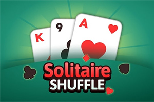 Kortspil med kortene konge, ni og es af forskellige farver samt teksten Solitaire Shuffle på grøn baggrund