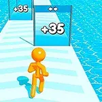 En orange stick-figur løber på en stribet sti over vandet mod to porte med +35 markeringer