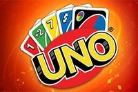 Spil UNO-kortspillet op til 6 runder!
