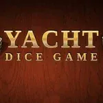To terninger og teksten Yacht Dice Game i gyldne bogstaver på en brun træbaggrund